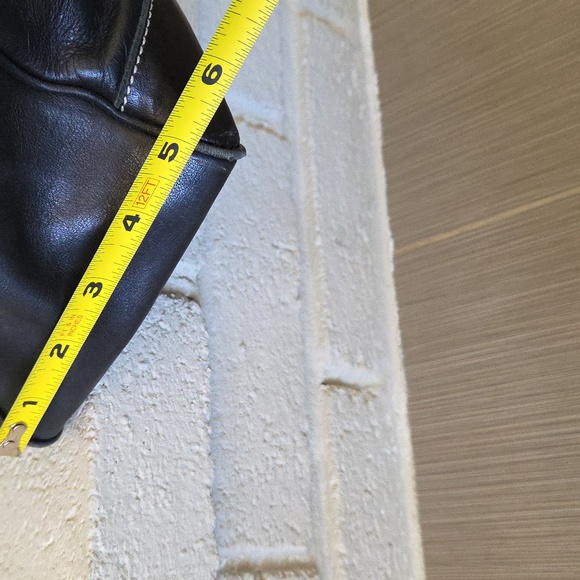 Coach Bleeker Black Leather Contrast Stitch Tote Bag - Picture 13 of 17